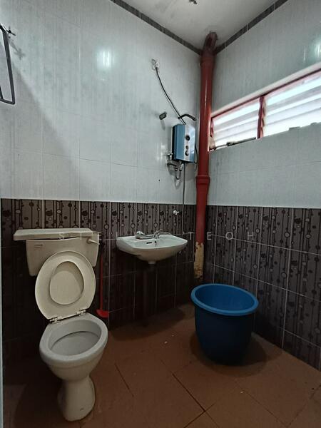 2-storey Terraced House for Sale in Ipoh (Perak) - Stella Teoh - Bathroom - PropertyGuru.com.my