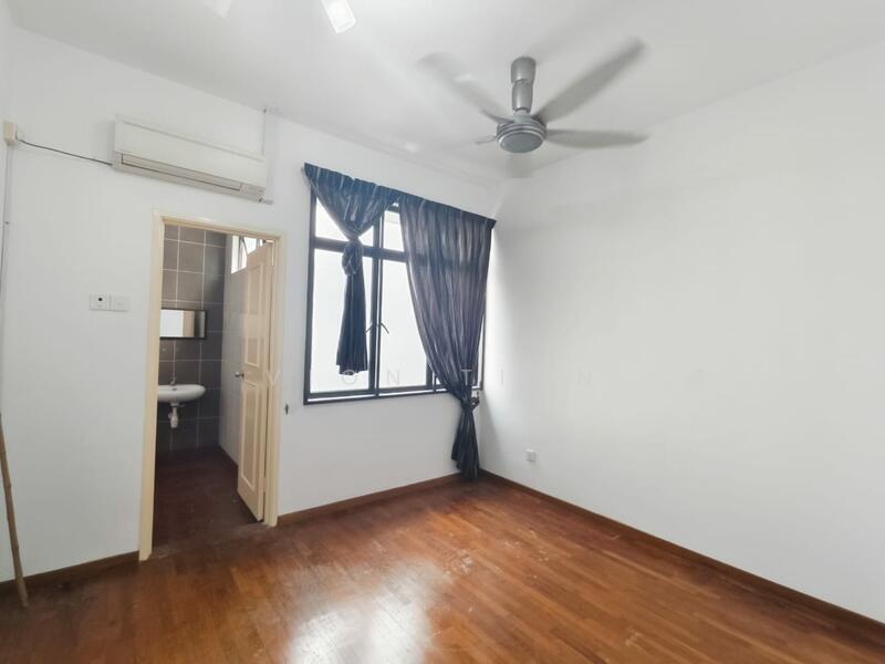 Cluster House for Sale in Taman Adda Heights (Tebrau) - Vion Tion - Interior - PropertyGuru.com.my