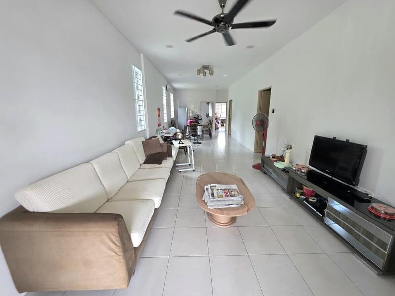 7th mile matang road single Storey corner untuk Untuk Dijual - RM 498,000, Mac 2026 - Living Room - PropertyGuru.com.my
