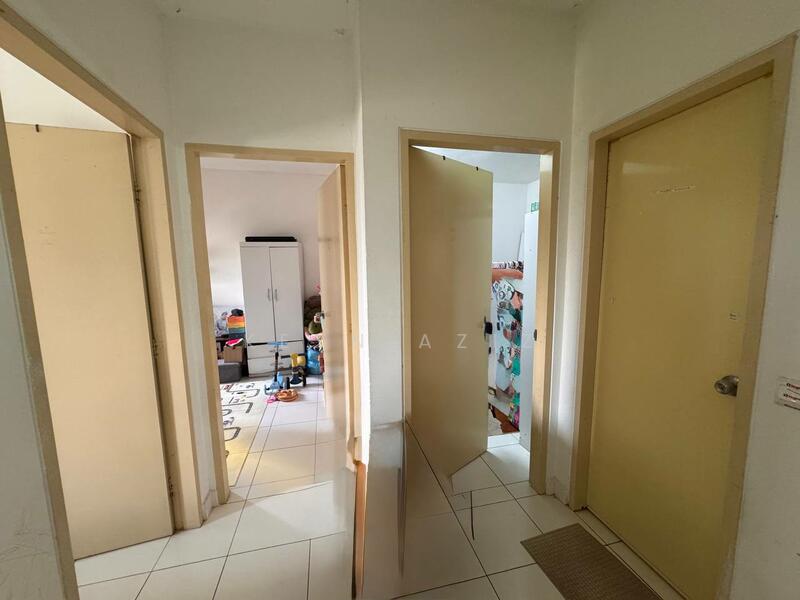 Apartment for Sale at Seri Pinang - Keyn Aziz - Corridor - PropertyGuru.com.my