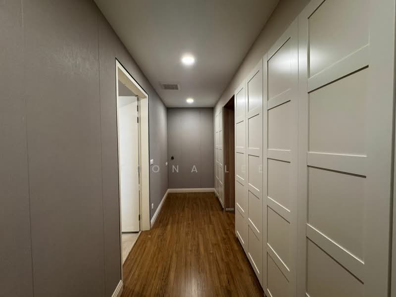 Semi-Detached House for Rent in Telok Panglima Garang (Selangor) - Fiona Lee - Corridor - PropertyGuru.com.my