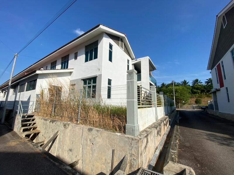 2-storey Terraced House for Sale in Taman Bertam Putra (Tanjong Minyak) - Carman Lua - Exterior - PropertyGuru.com.my