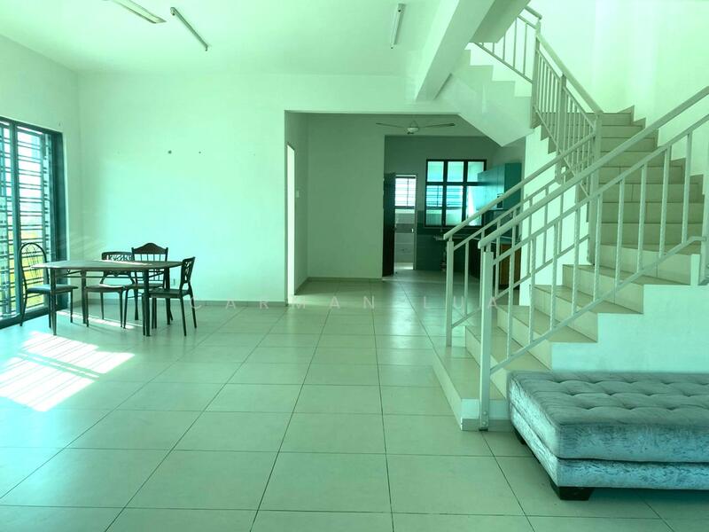 2-storey Terraced House for Sale in Taman Bertam Putra (Tanjong Minyak) - Carman Lua - Living Room - PropertyGuru.com.my