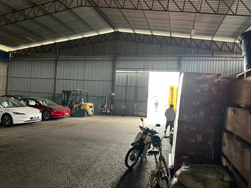 Warehouse for Rent in Kampung Rantau Panjang (Kapar) - Vincent Lee - Exterior - PropertyGuru.com.my
