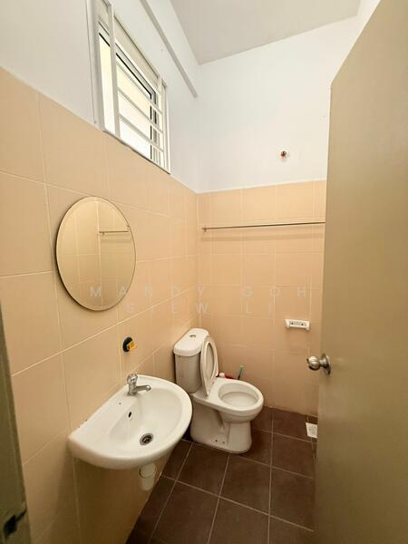 Rumah Teres 2 Tingkat untuk Dijual di Skudai (Johor) - Mandy Goh Siew Li - Bathroom - PropertyGuru.com.my
