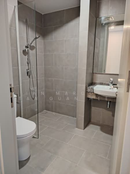 Condominium for Sale at Residensi Astrea - Ian Marcus Tan Guan Hee - Bathroom - PropertyGuru.com.my