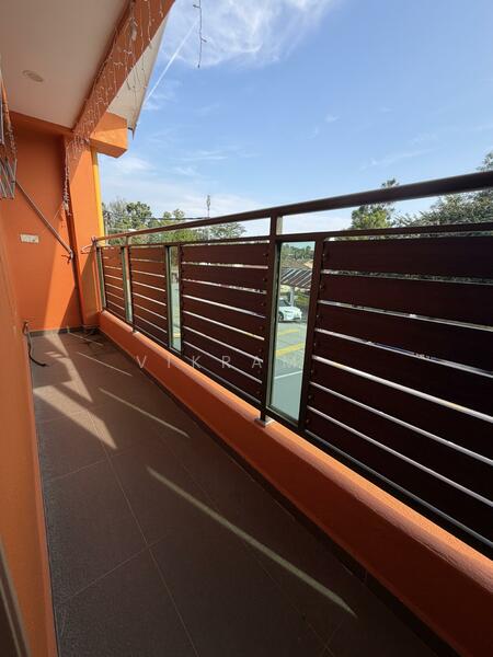 Bandar Country Homes untuk Untuk Dijual - RM 499,000, Apr 2026 - Balcony - PropertyGuru.com.my