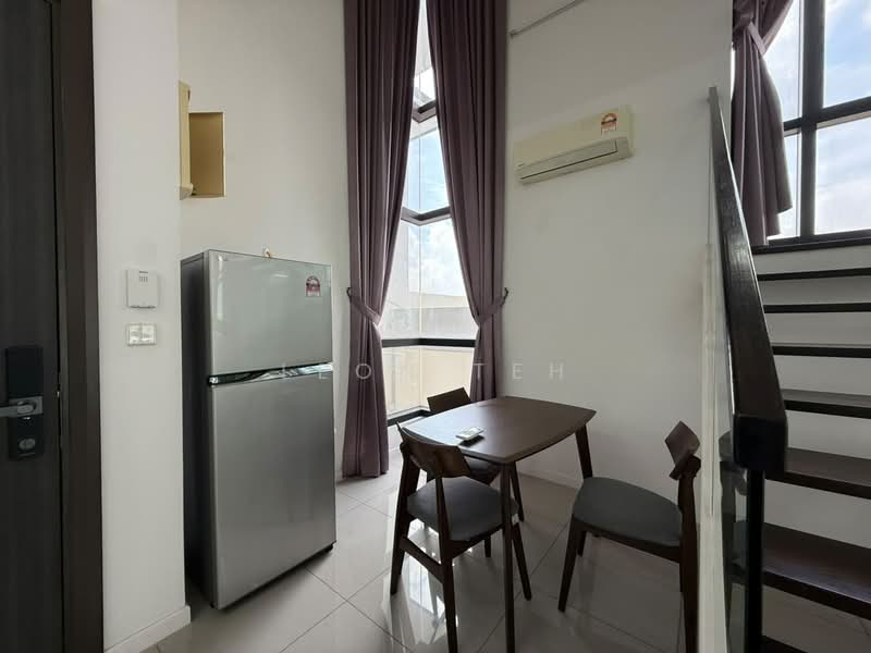 Service Residence for Rent at Residential Suites @ HighPark - Leon Teh - Dining Room - PropertyGuru.com.my