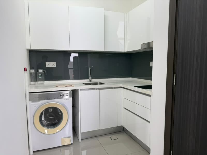 Service Residence for Rent at Residential Suites @ HighPark - Leon Teh - Kitchen - PropertyGuru.com.my