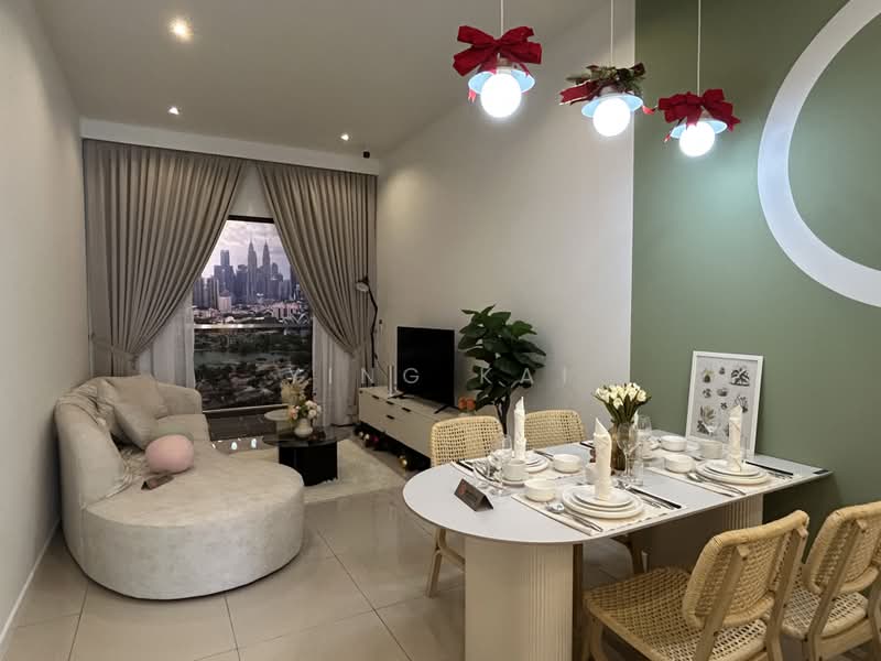 Kediaman Servis untuk Dijual di EkoTitiwangsa - Ying Kai - Living Room - PropertyGuru.com.my
