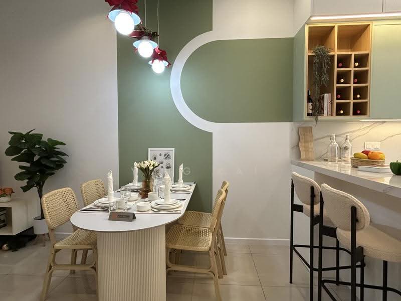 Kediaman Servis untuk Dijual di EkoTitiwangsa - Ying Kai - Dining Room - PropertyGuru.com.my