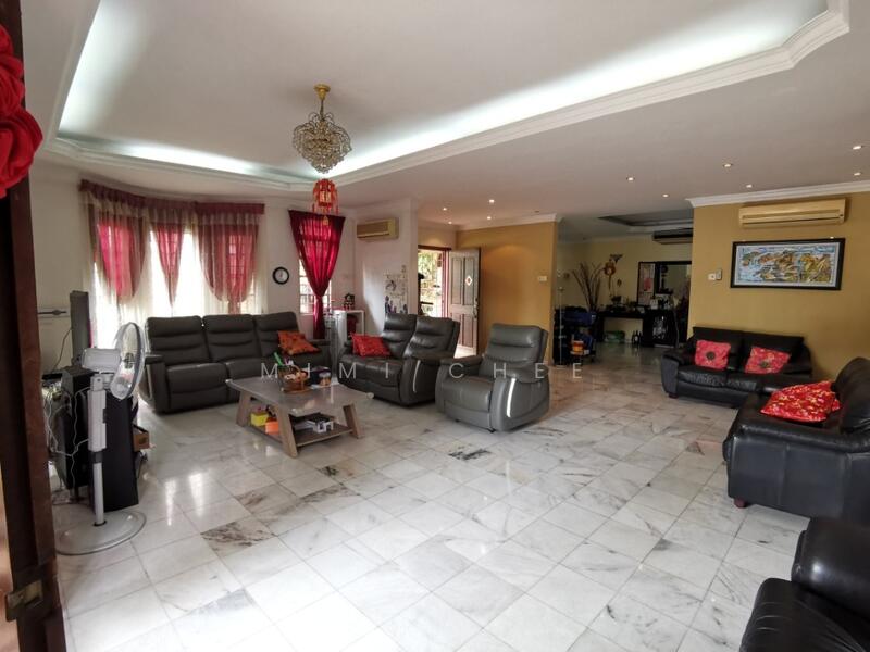 Zero-Lot Bungalow for Sale in Kota Damansara (Selangor) - Mimi Chee - Living Room - PropertyGuru.com.my