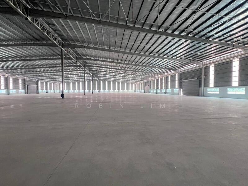 Detached Factory for Rent in Taman Pasir Putih (Pasir Gudang) - Robin Lim - Interior - PropertyGuru.com.my