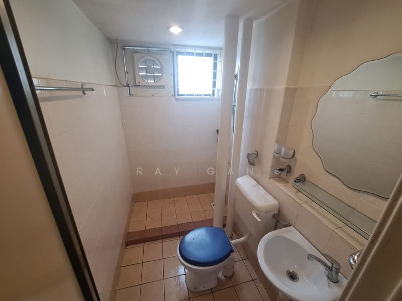 Apartment for Rent at Ixora - Ray Gan - Bathroom - PropertyGuru.com.my