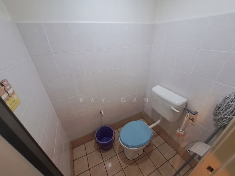 Apartment for Rent at Ixora - Ray Gan - Bathroom - PropertyGuru.com.my