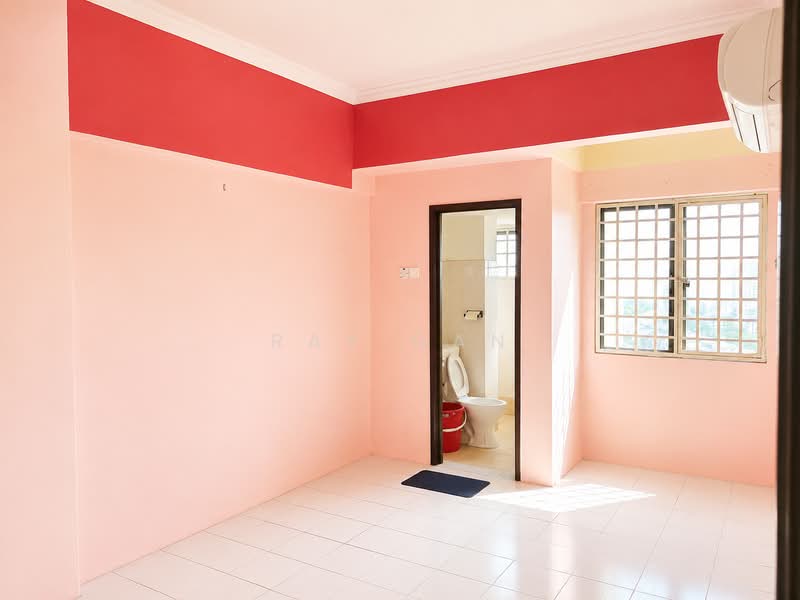 Apartment for Rent at Ixora - Ray Gan - Bathroom - PropertyGuru.com.my