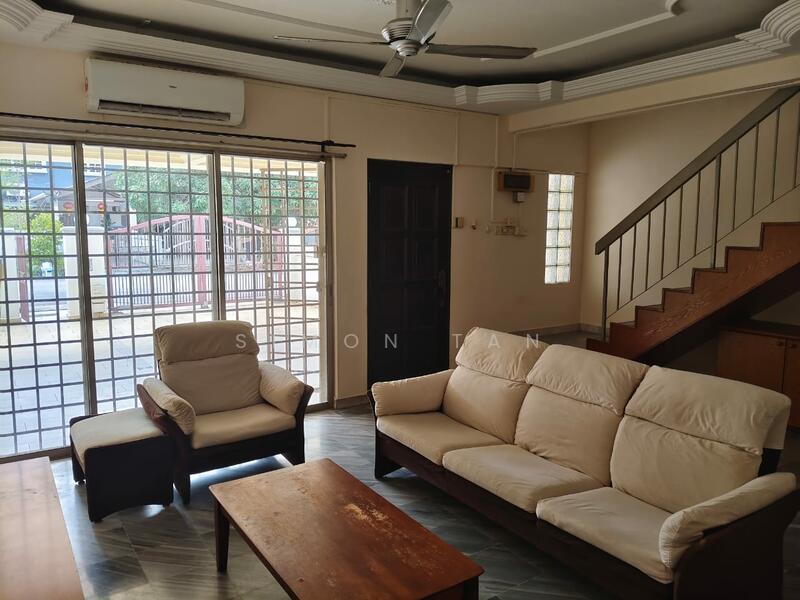 Rumah Teres 2 Tingkat untuk Disewa di Bandar Sunway (Sunway) - Simon Tan - Living Room - PropertyGuru.com.my