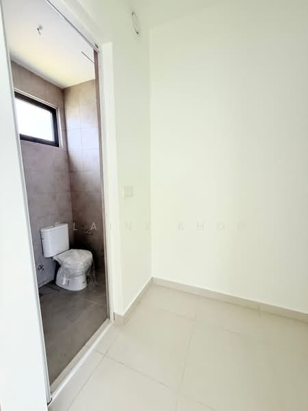 Semi-Detached House for Sale in Elmina (Shah Alam) - Elaine Khoo - Bathroom - PropertyGuru.com.my