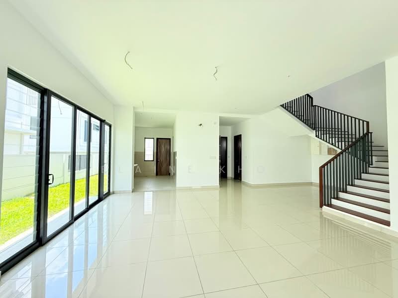 Semi-Detached House for Sale in Elmina (Shah Alam) - Elaine Khoo - Living Room - PropertyGuru.com.my