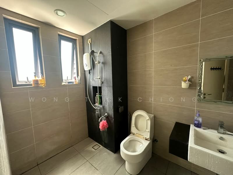 Ascenda Residence @ Skyarena untuk Untuk Disewa - RM 1,600 /bulan, Mac 2026 - Bathroom - PropertyGuru.com.my