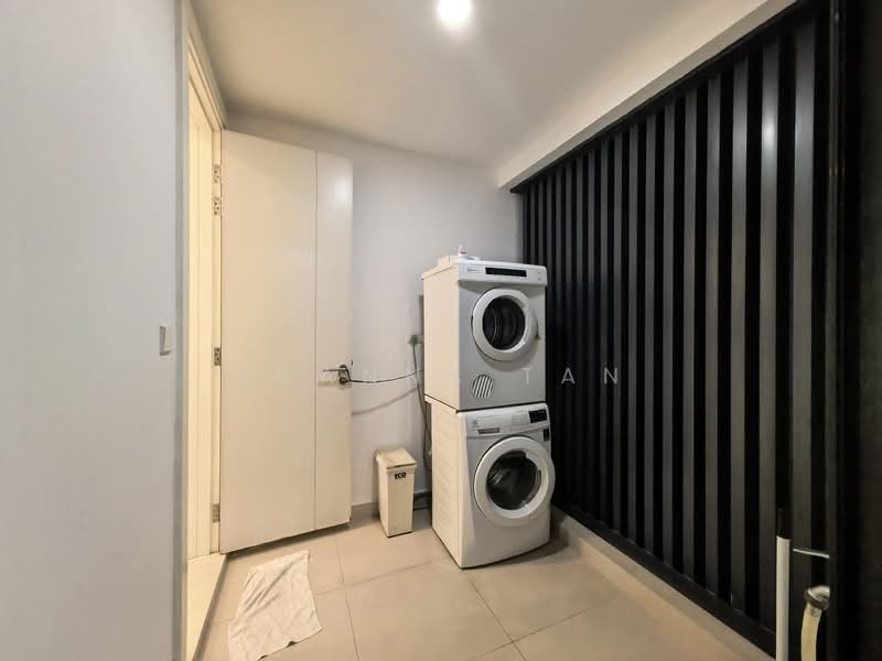 Condominium for Rent at One Central Park - Joanna Tan - Yard - PropertyGuru.com.my