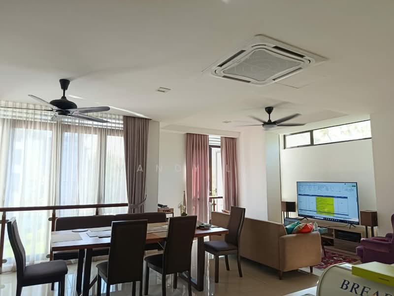 Rumah Teres 3-Tingkat untuk Disewa di Cyberjaya (Selangor) - Mandy Lim - Living Room - PropertyGuru.com.my