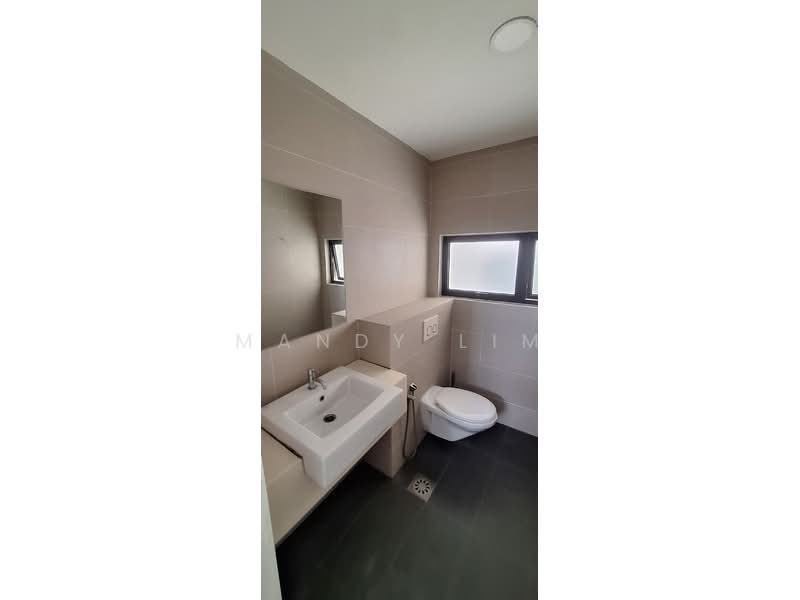 3-storey Terraced House for Rent in Cyberjaya (Selangor) - Mandy Lim - Bathroom - PropertyGuru.com.my