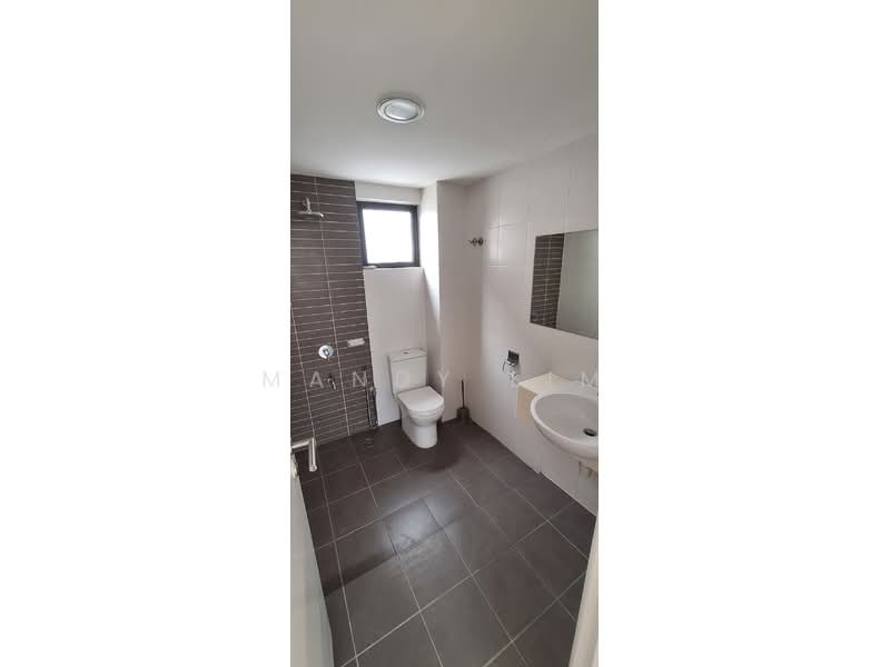 3-storey Terraced House for Rent in Cyberjaya (Selangor) - Mandy Lim - Bathroom - PropertyGuru.com.my