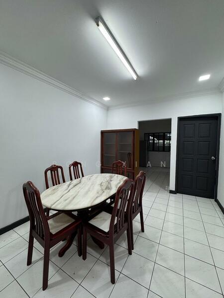 2-storey Terraced House for Sale in Kuching (Sarawak) - Bong Xian - Dining Room - PropertyGuru.com.my