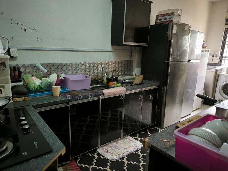2-storey Terraced House for Sale in Kuching (Sarawak) - Bong Xian - Kitchen - PropertyGuru.com.my