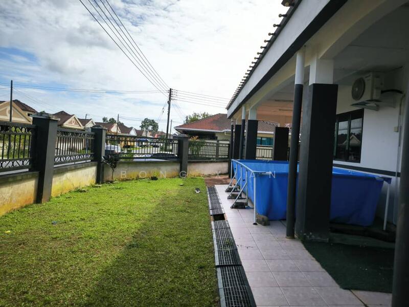 2-storey Terraced House for Sale in Kuching (Sarawak) - Bong Xian - Exterior - PropertyGuru.com.my