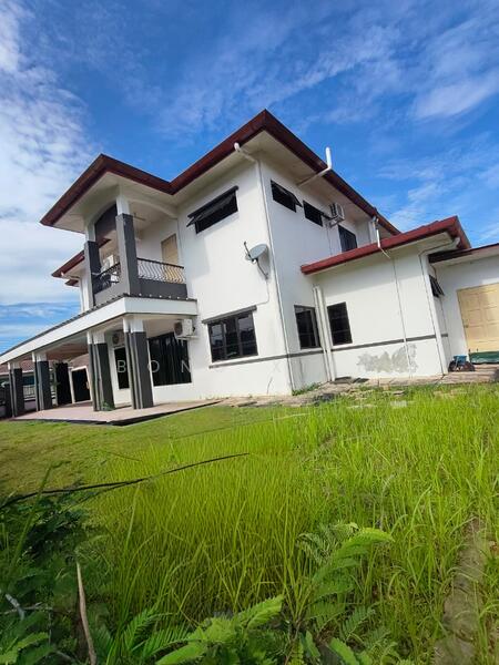 2-storey Terraced House for Sale in Kuching (Sarawak) - Bong Xian - Exterior - PropertyGuru.com.my