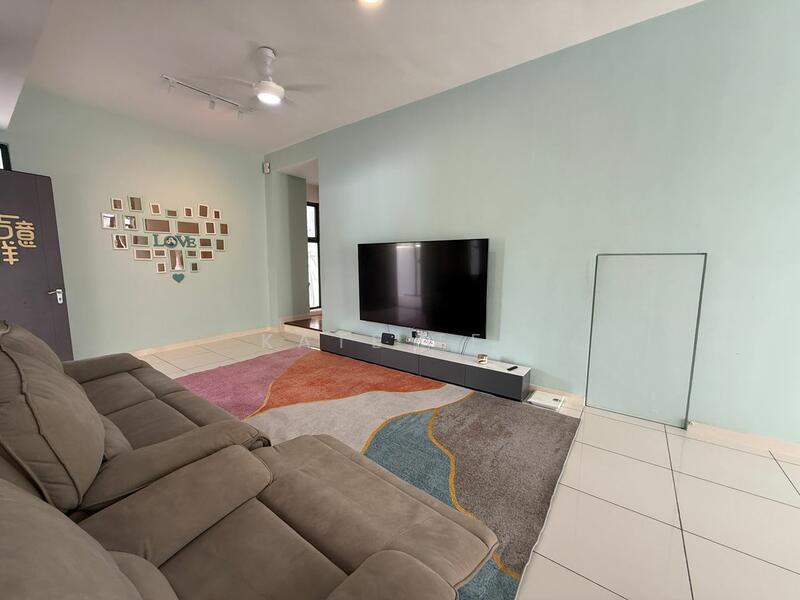2-storey Terraced House for Rent in Medini (Iskandar Puteri (Nusajaya)) - Kate Tee - Living Room - PropertyGuru.com.my