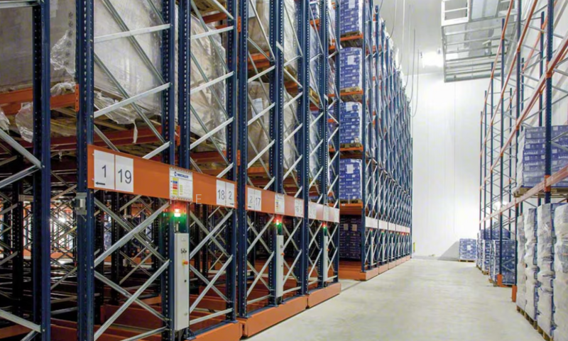 For Rent - Warehouse With Freezer Room @ Hicom-Glenmarie Industrial Park