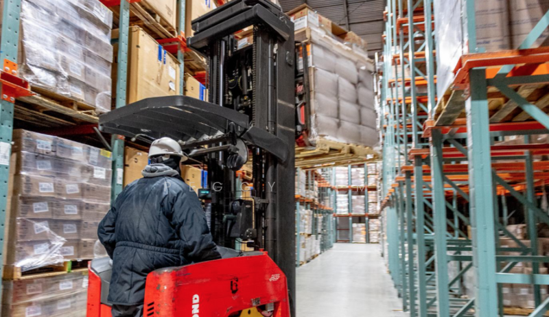 For Rent - Warehouse With Freezer Room @ Hicom-Glenmarie Industrial Park