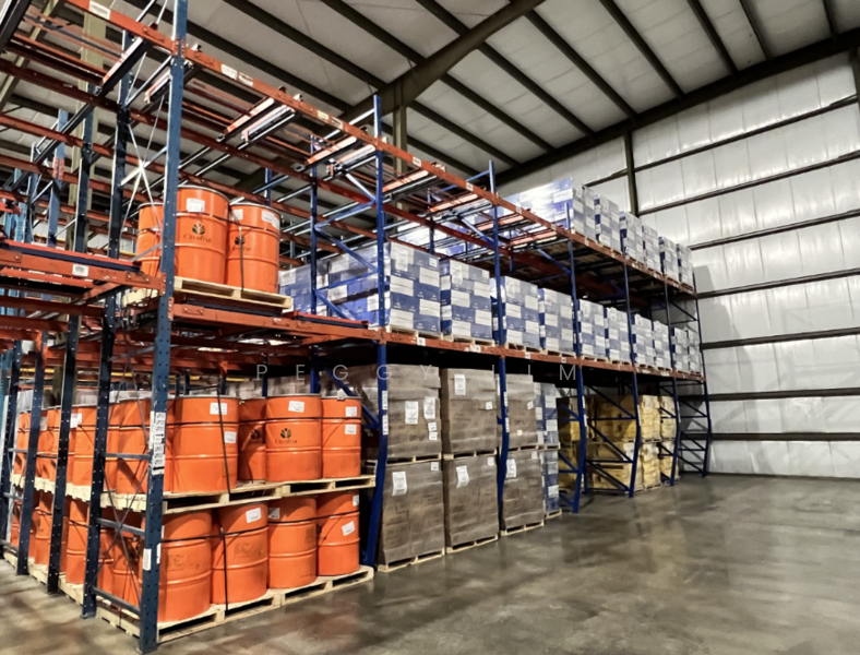 For Rent - Warehouse With Freezer Room @ Hicom-Glenmarie Industrial Park