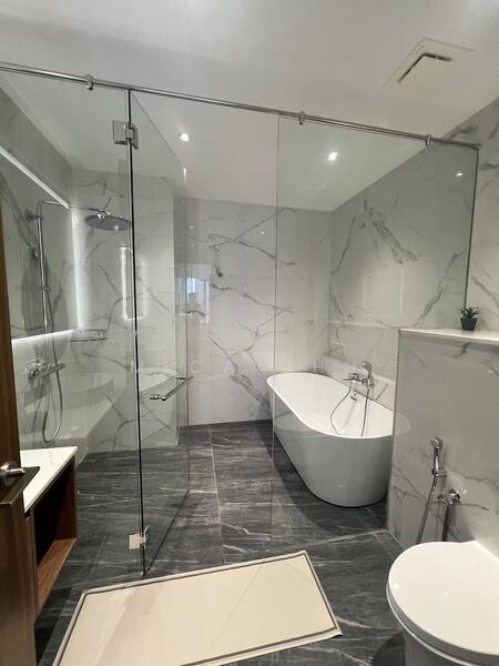Servis Apartment untuk Disewa di Core Residence @ TRX - Mica Chu - Bathroom - PropertyGuru.com.my