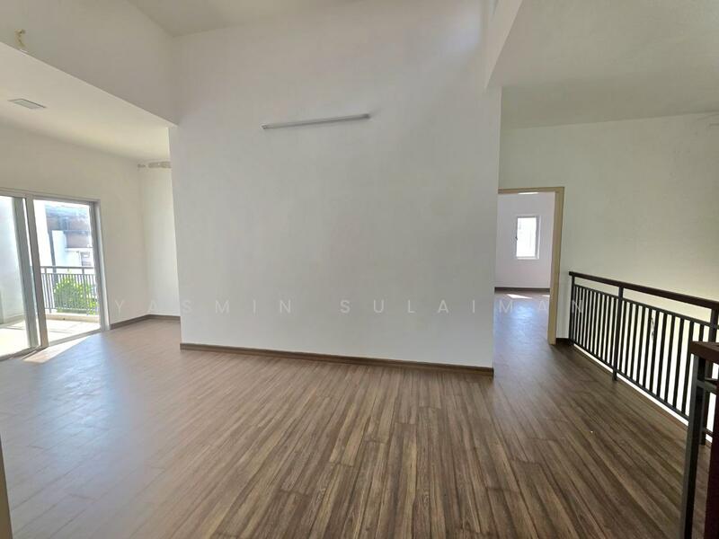 2-storey Terraced House for Sale in Semenyih (Selangor) - Yasmin Sulaiman - Living Room - PropertyGuru.com.my