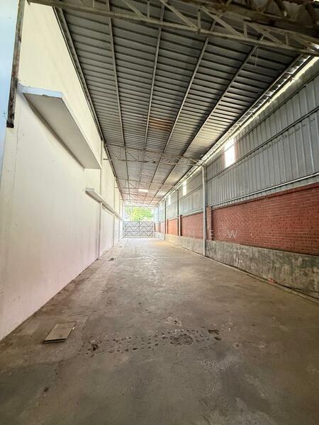 Semi-D Factory for Sale in Taman Desa Cemerlang (Ulu Tiram) - Amber Hew - Exterior - PropertyGuru.com.my