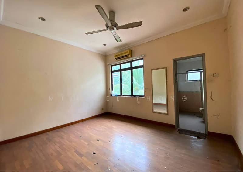 Bungalow for Sale in Sri Damai (Shah Alam) - Michael Thong - Room 2 - PropertyGuru.com.my
