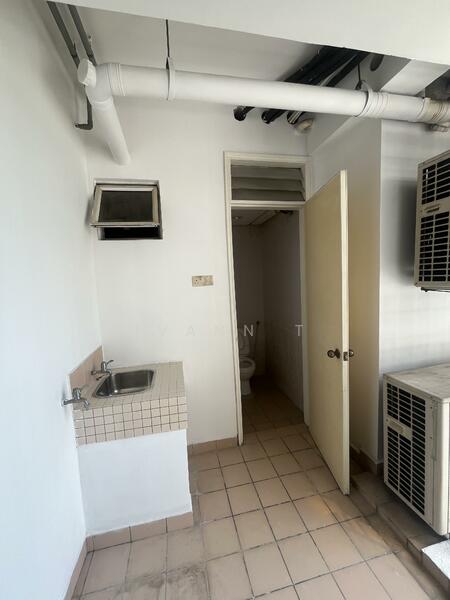 Condominium for Rent at Kiaramas Sutera - Ivann T - Bathroom - PropertyGuru.com.my