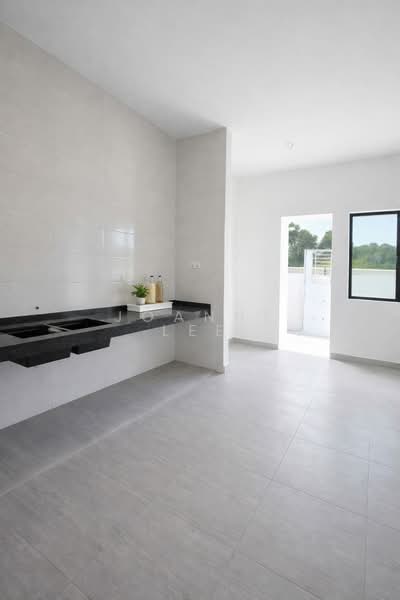 Semi-Detached House for Sale in Ipoh (Perak) - Joanne lee - Kitchen - PropertyGuru.com.my