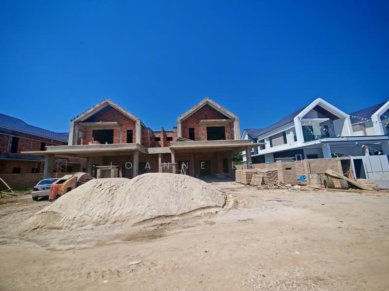 Semi-Detached House for Sale in Ipoh (Perak) - Joanne lee - Exterior - PropertyGuru.com.my