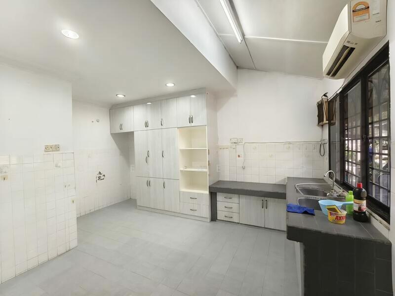 1-storey Terraced House for Sale in Taman Desa Semenyih (Semenyih) - Celestine Ting - Kitchen - PropertyGuru.com.my
