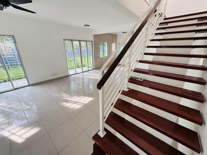 2-storey Terraced House for Sale in Elmina (Shah Alam) - Mohd Fadzli - Living Room - PropertyGuru.com.my