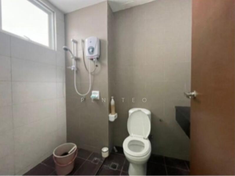 Kondominium untuk Dijual di D'Zone Condominium, Penang - Pen Teo - Bathroom - PropertyGuru.com.my
