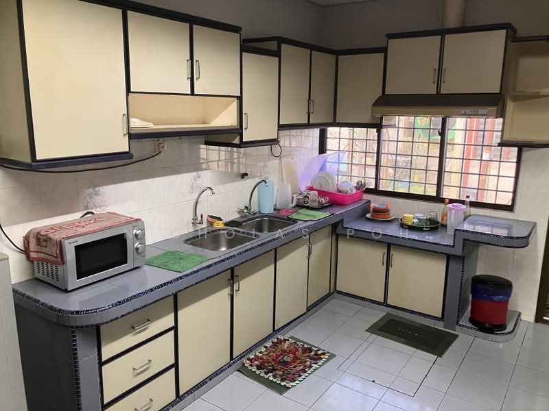 2-storey Terraced House for Sale in Ipoh (Perak) - Nicholas Poh - Kitchen - PropertyGuru.com.my