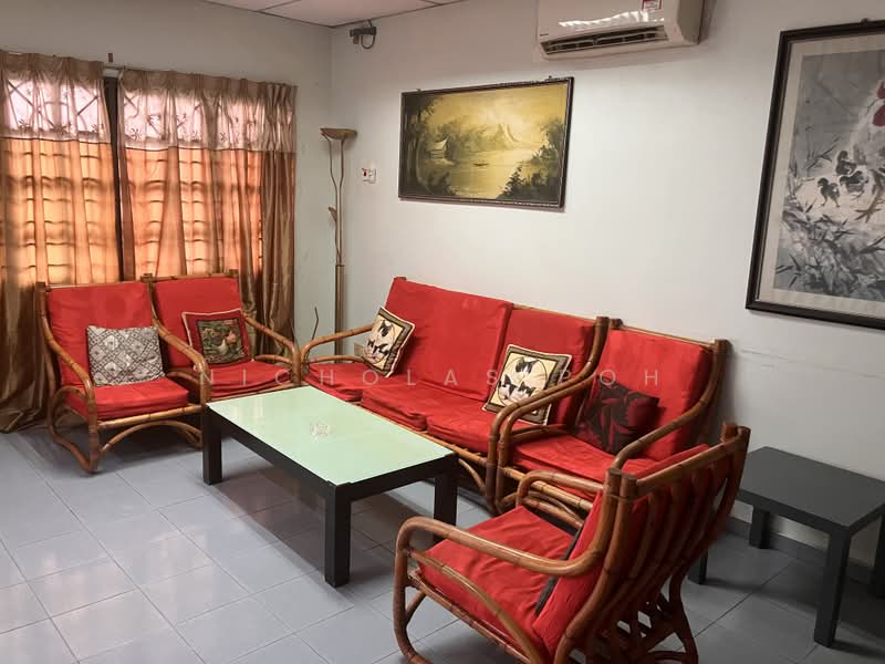 2-storey Terraced House for Sale in Ipoh (Perak) - Nicholas Poh - Living Room - PropertyGuru.com.my