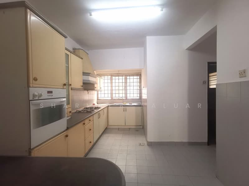 2-storey Terraced House for Sale in Taman Wangsa Baiduri (Subang Jaya) - Sharmila Taluar - Kitchen - PropertyGuru.com.my