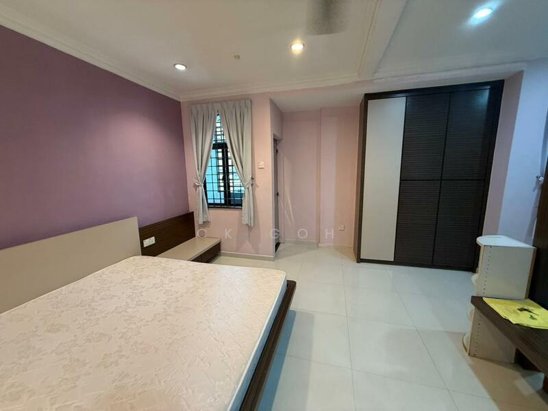 Pantai Jerjak Terrace Sungai Nibong untuk Untuk Dijual - RM 1,250,000, Apr 2026 - Bedroom - PropertyGuru.com.my
